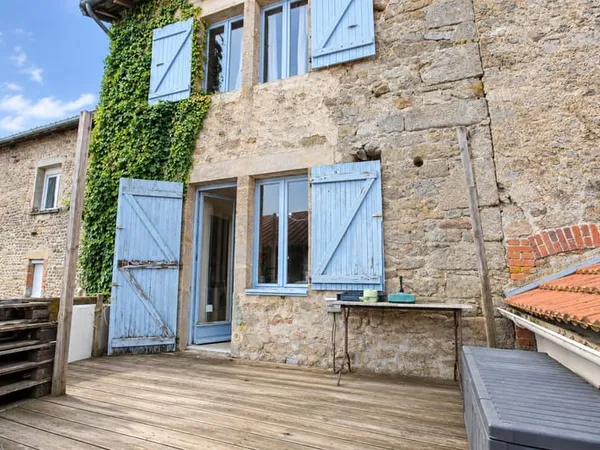 Maison 134 m2 3 chambres + salle de jeux PAC DPE C S