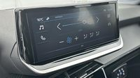 Peugeot 208 1.2 PureTech 100ch S&S Active — photo 13
