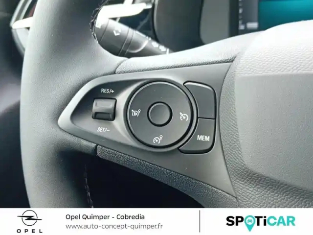 Opel Corsa 1.2 turbo 100ch gs — photo 10