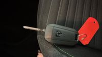 Peugeot 2008 1.2 PureTech 100ch S&S Active — photo 16