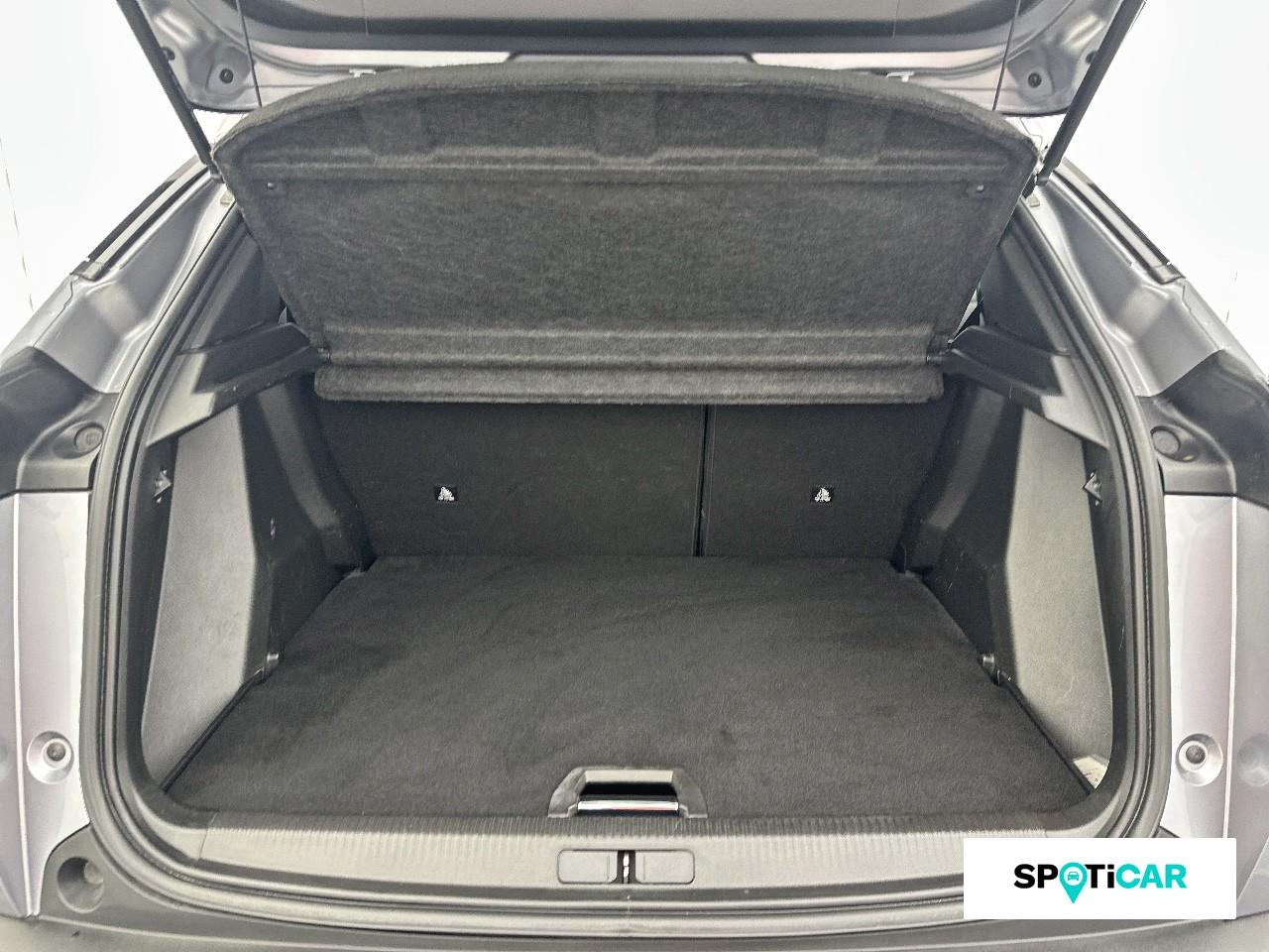 Peugeot 2008 1.2 puretech 130ch s&s style eat8 — photo 6