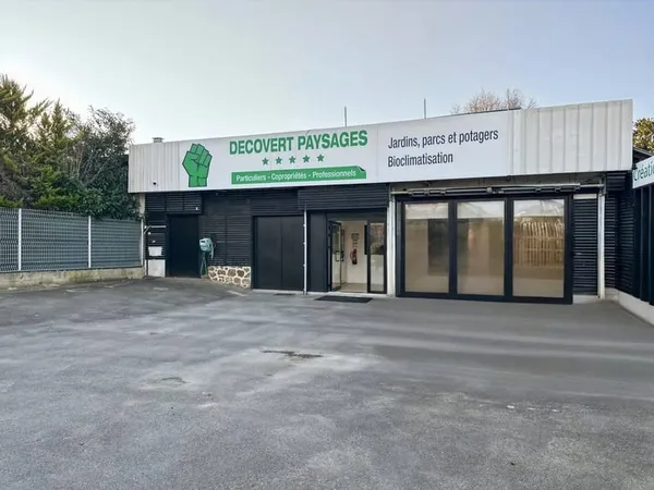 Local d'activité 336 m²