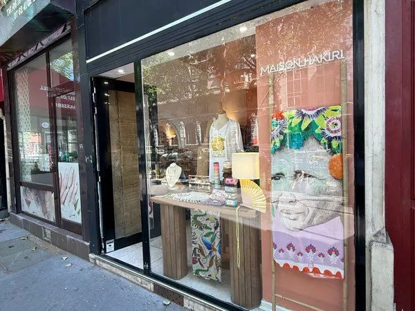 Commerce Location Paris  30m² 1100€