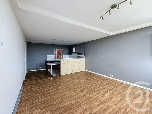 Appartement 3 pièces 77 m²