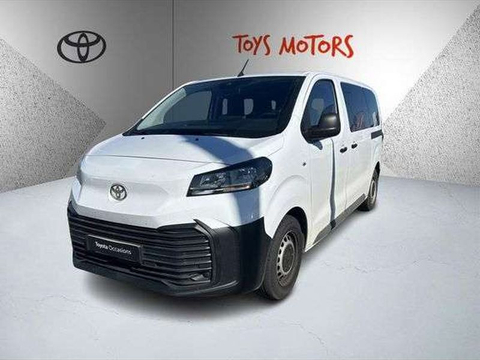 Toyota PROACE Toyota Proace Combi Medium 2.0L 140 D-4D PACK NAVI MC24