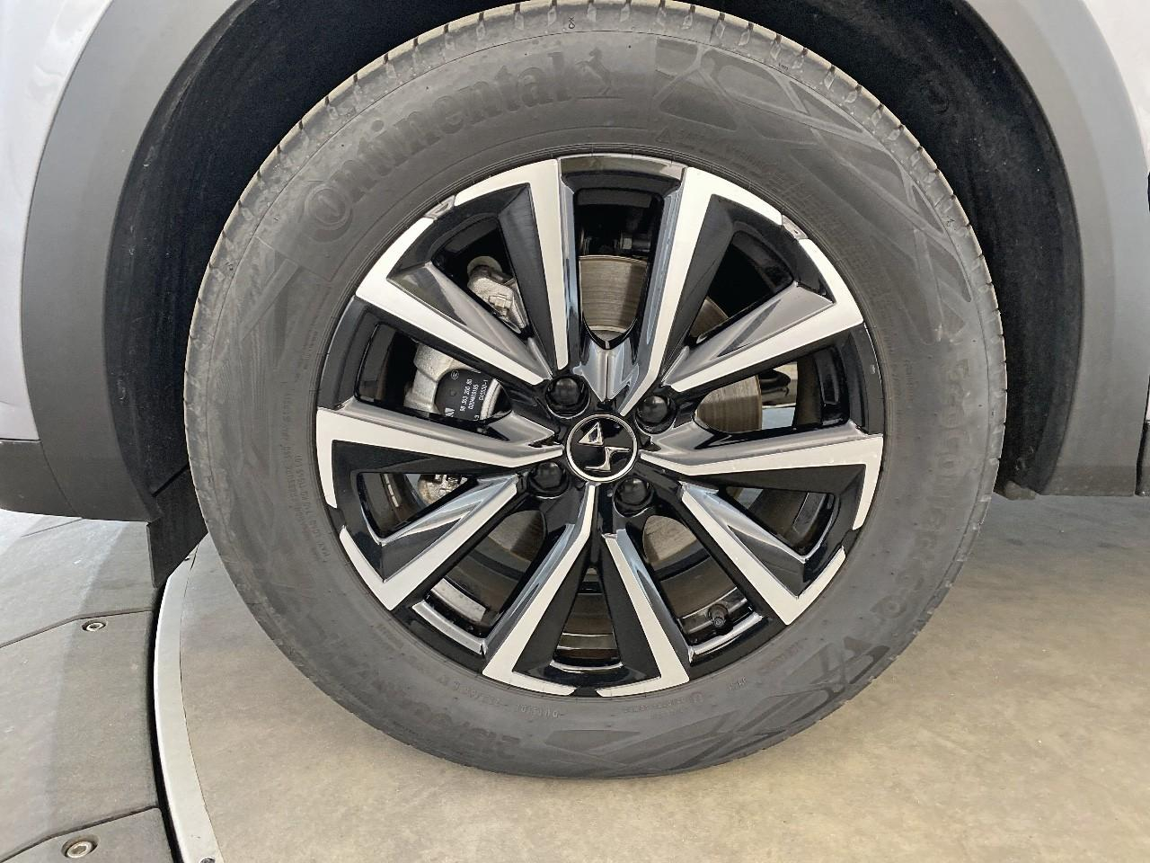 Ds Ds 3 1.2 hybride 136 pallas full options — photo 11