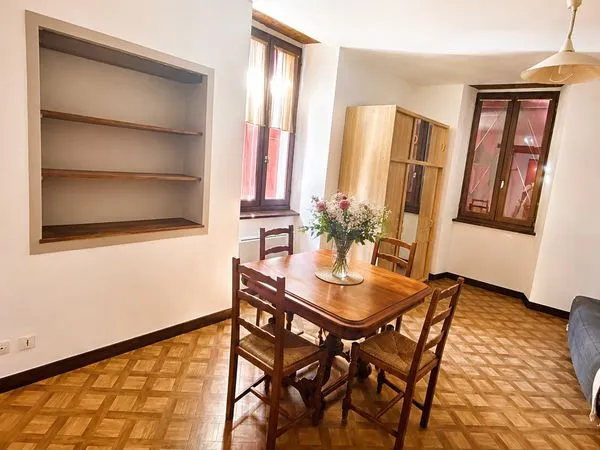 Studio 1 pièce 26 m²