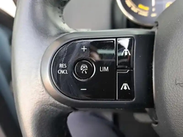 Mini Countryman cooper s e yours all4 — photo 35