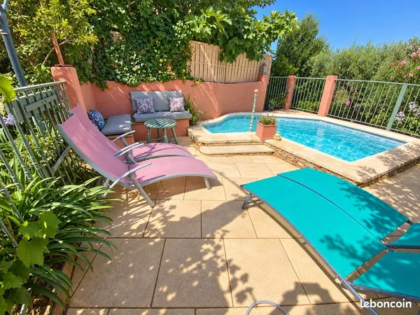 Maison 50 m2 - piscine - 2 chambres - jardin de 500 m2