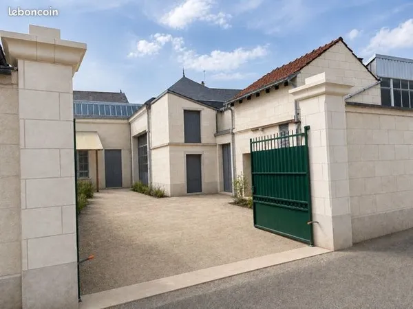 Garage entrepôt