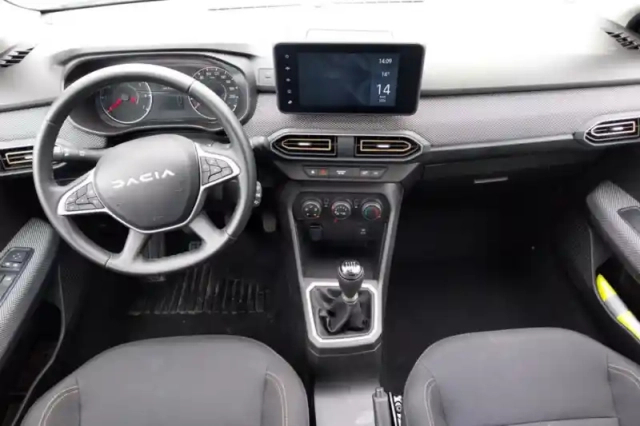 Dacia Sandero eco-g 100 gsr2 — photo 12