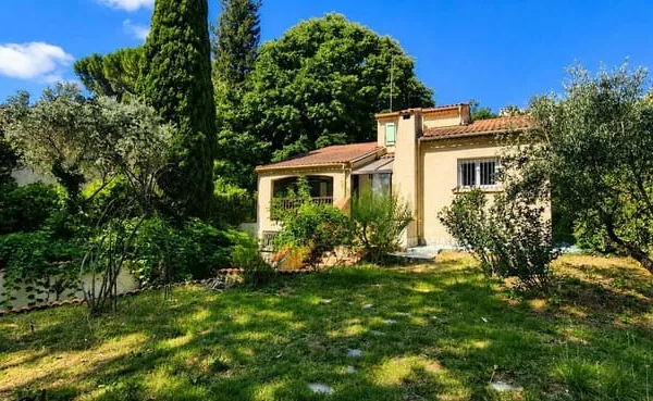 Maison 5 pièces 106 m²