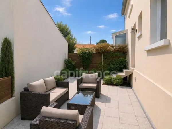 ROYAN - Quartier du parc - MAISON 4 PIÈCES AVEC JARDIN, TERRASSE ET GARAGE