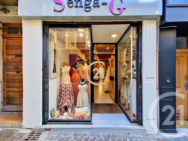 Local 53 m²