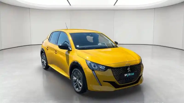 Peugeot 208 electrique 50 kwh 136ch — photo 9