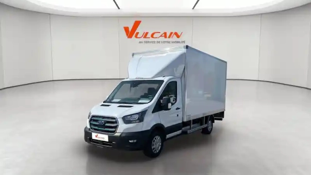 Ford Transit e- chc 390 l3 184 ch batterie 75 kwh — photo 25