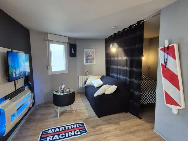 Appartement meublé 42m² - Centre Le Mans - Parking inclus - Gare 3 min