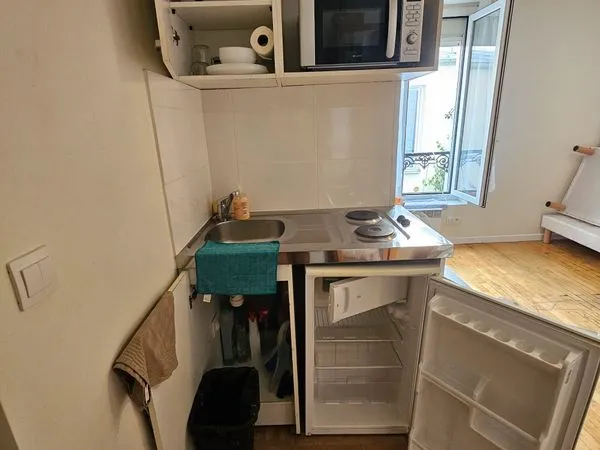 Studio meublé 16 m² - Bail Mobilité - Paris 18e