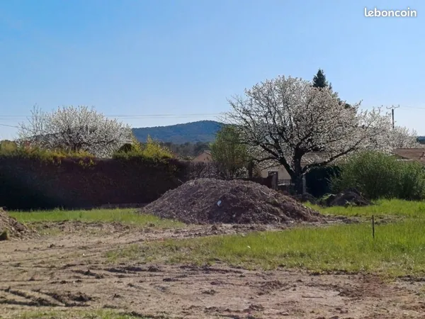 Terrain 582 m² Pignans