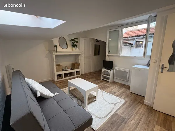 Studio Meublé 20m2 TOULON - Quartier du Port Marchand