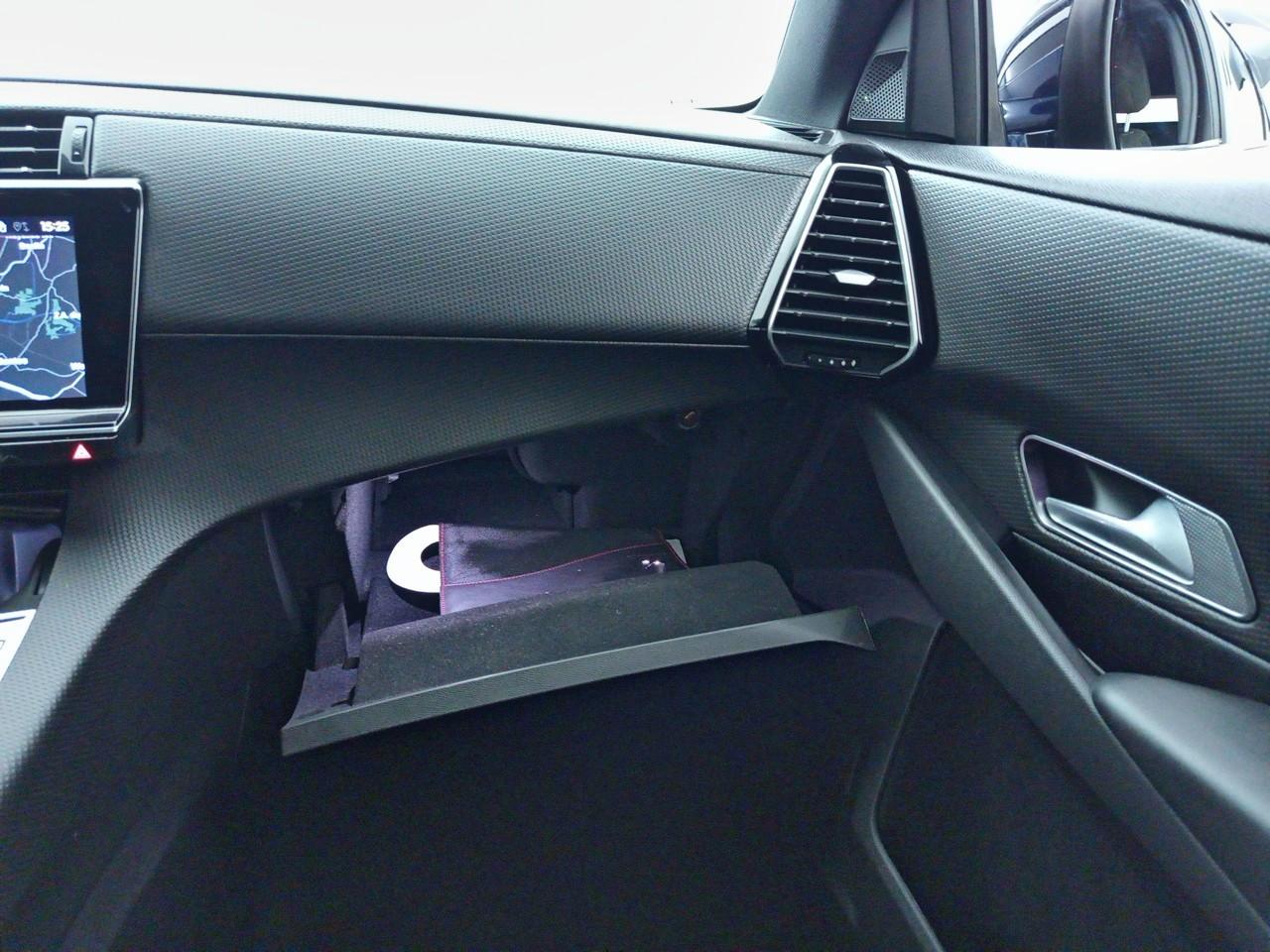 Ds Ds 7 crossback bluehdi 130 eat8 bastille — photo 19