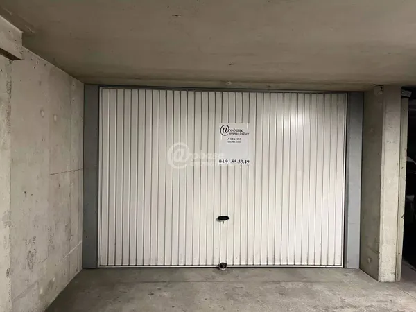 Parking 16 m²