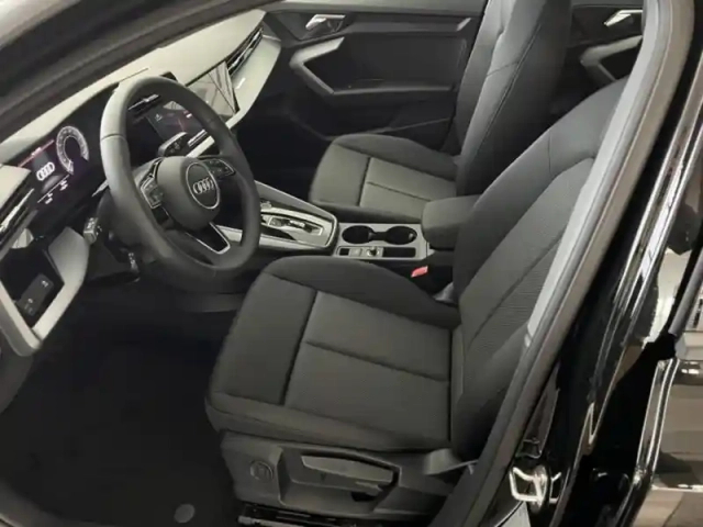 Audi A3 sportback 40 tfsi e 204ch phev design s tronic 6 — photo 13