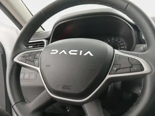 Dacia Duster 1.0 eco-g 100ch  journey 4x2 — photo 15