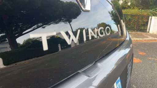 Renault Twingo 0.9 TCe 90 Energy - Intens – 2017 – 44894 km – Essence – Boîte Manuelle — photo 32