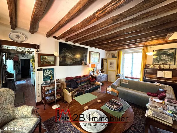 Maison 6 pièces 161 m²