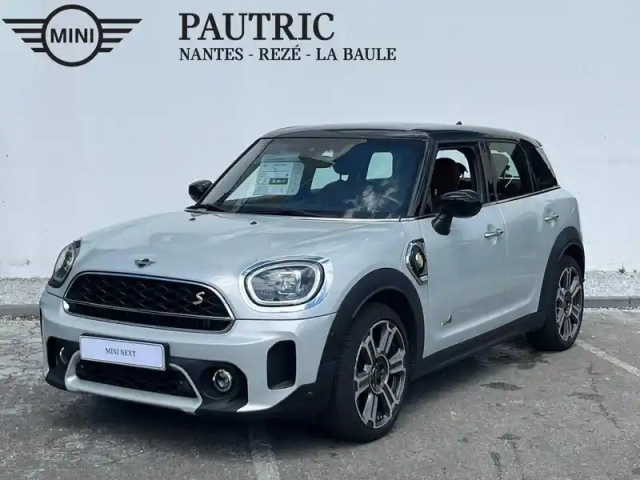 Mini Countryman cooper se  125ch + 95ch yours all4 bva6 — photo 22