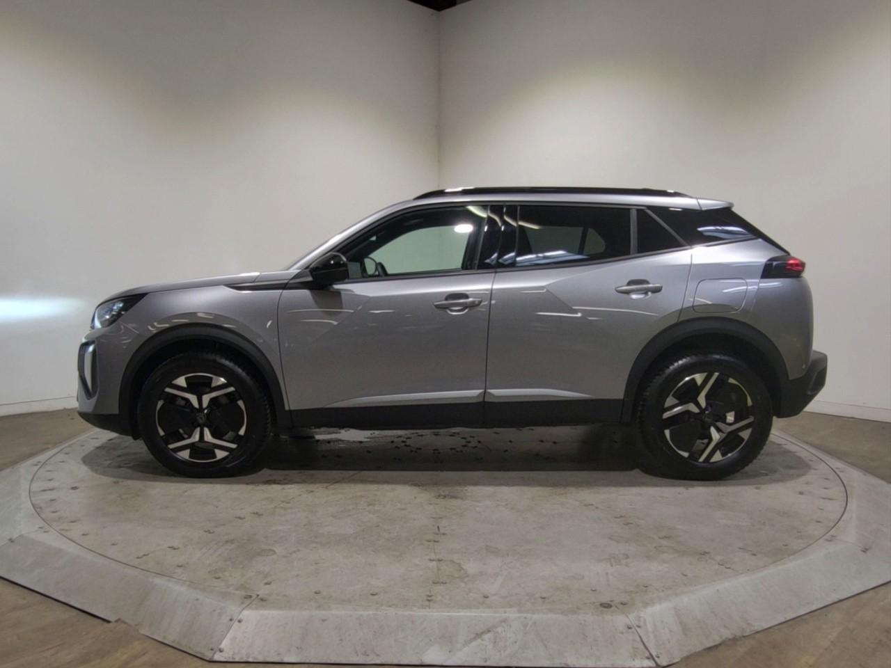 Peugeot 2008 hybrid 145 e-dcs6 allure — photo 2