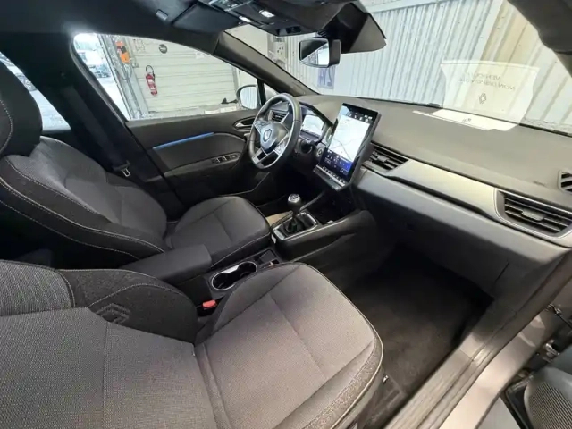 Renault Captur tce 90 ch — photo 27