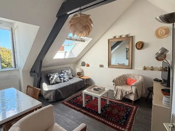 Duplex meublé 40m2-centre historique Vannes