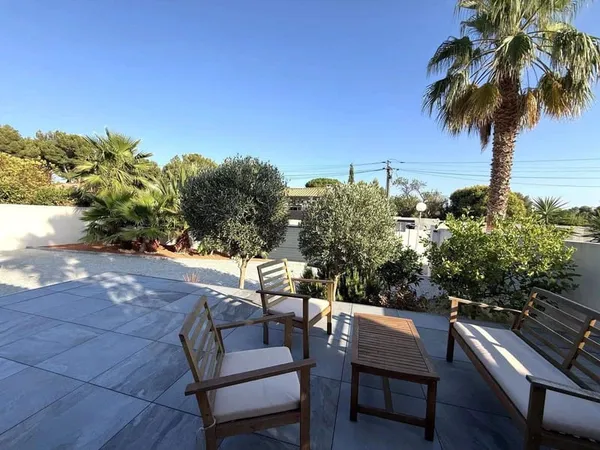 Maison de plain-pied 4 pièces 95 m²
