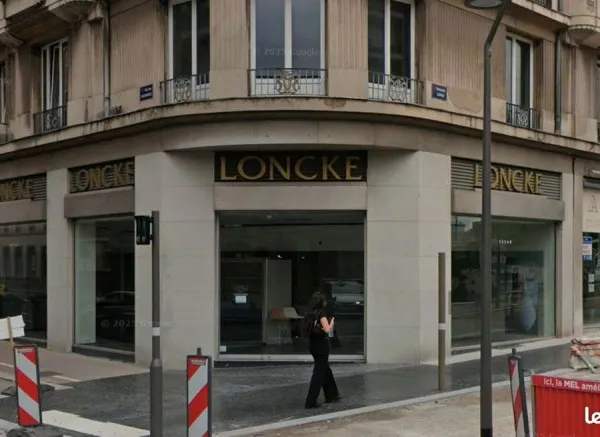 Local commercial 110 m² LILLE