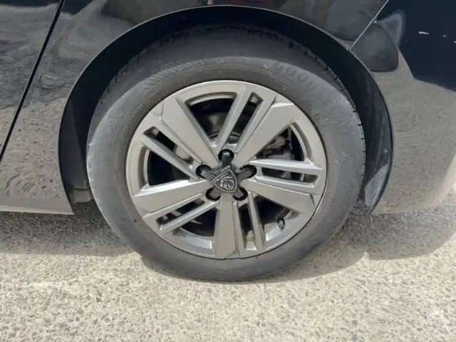 Peugeot 308 puretech 130ch s&amp;s eat8 — photo 12