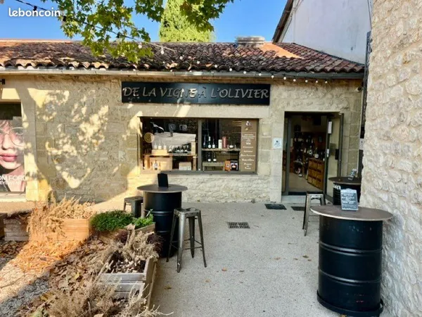 Local commercial 86 m2 à louer