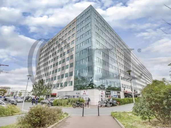 Bureaux 194 m²