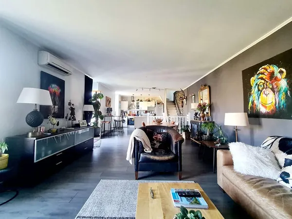 Magnifique triplex à Chaumont avec balcon de 20 m²