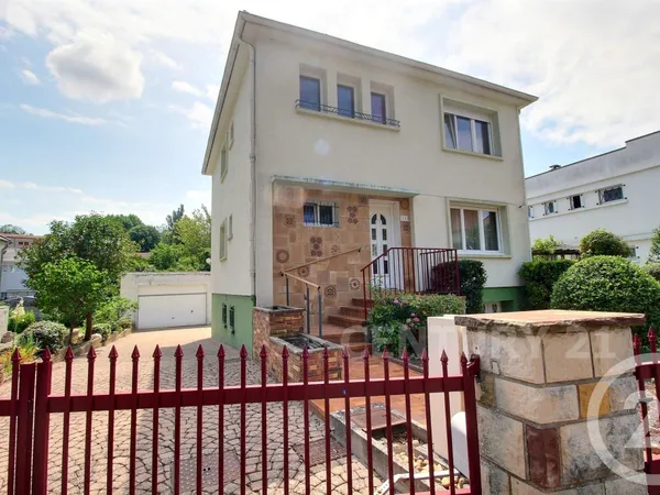Maison 6 pièces 126 m²