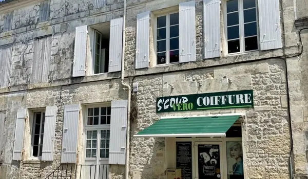 Fonds de commerce 5 pièces 189 m²