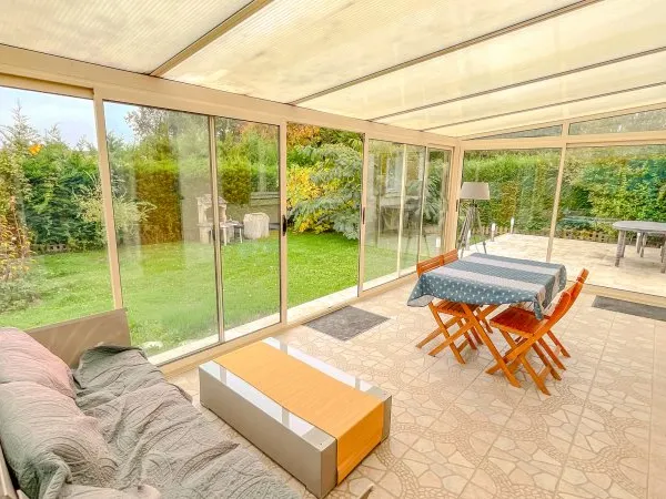 COMPANS, maison de 7 pièces, 130 m2, 5 chambres double véranda et jardin