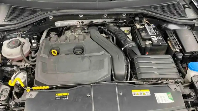Volkswagen T-Roc cabriolet 1.5 tsi evo 150 start/stop dsg7 — photo 30