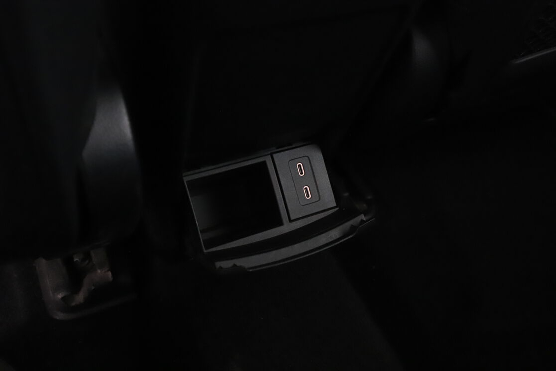 Mercedes-Benz EQB 250+ Progressive Line 70.5 kWh — photo 13