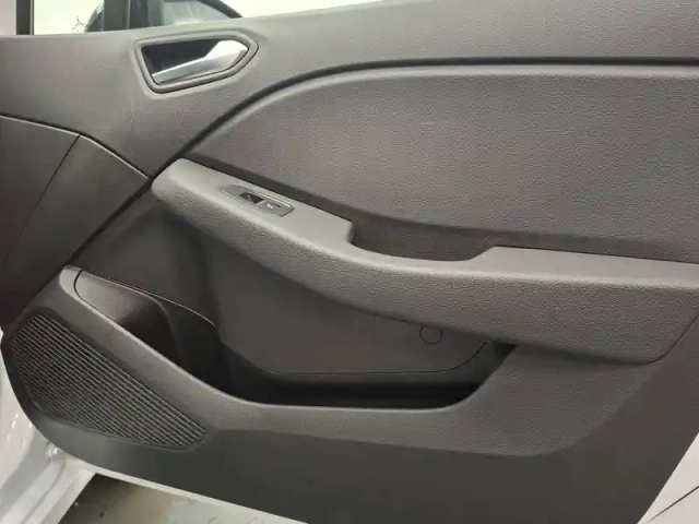 Renault Clio societe blue dci 100 — photo 50