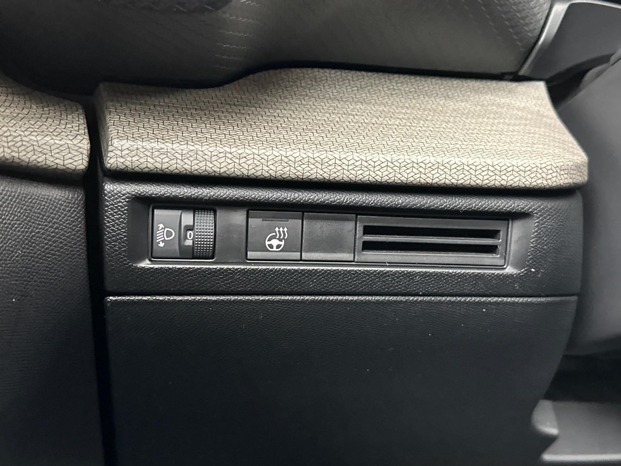 Citroën C5 X puretech 180 s&s eat8 shine — photo 17