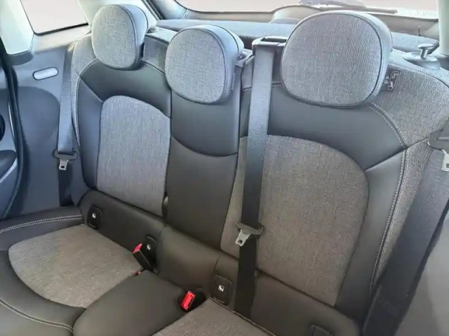 Mini Mini 5 portes cooper 136ch edition premium bva7 — photo 13