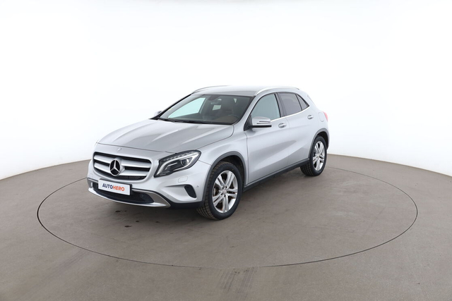 Mercedes-Benz GLA 220 CDI Sensation 4Matic 7G-DCT