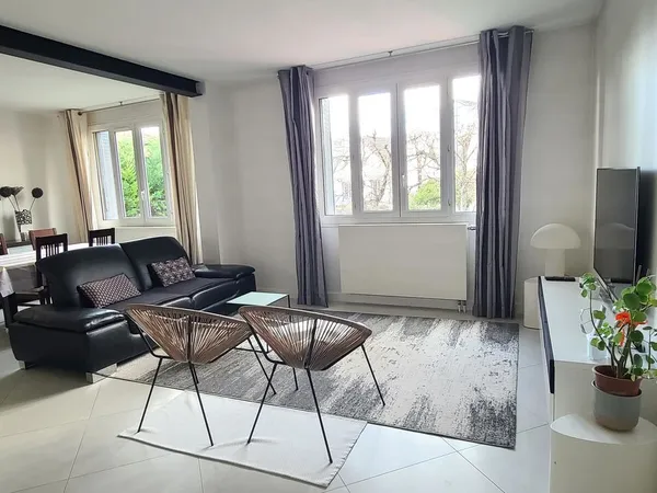 Maison Vente Rueil-Malmaison 7p 151m² 940000€